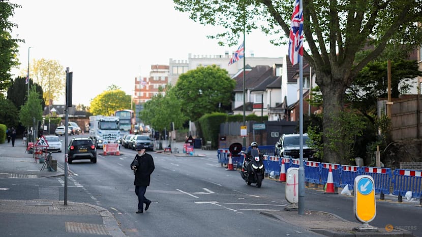 UK boosts security for Jews after London stabbings