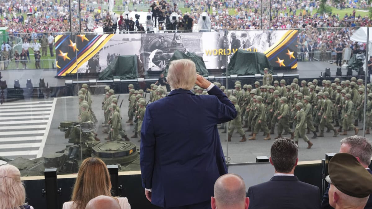 After day of nationwide protests, Trump's military parade rolls through ...