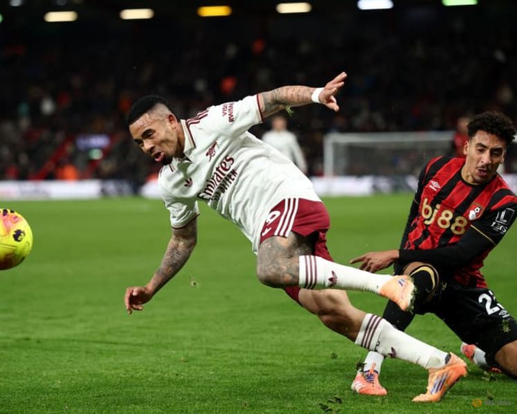 Rice double at Bournemouth puts Arsenal six points clear