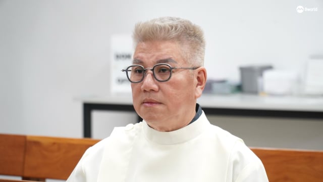 “我很好，没事” 圣神堂神父遇袭后首现身  