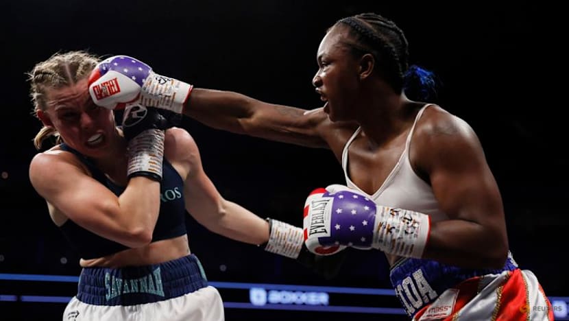 Undisputed heavyweight champ Shields signs $8 million multi-year deal