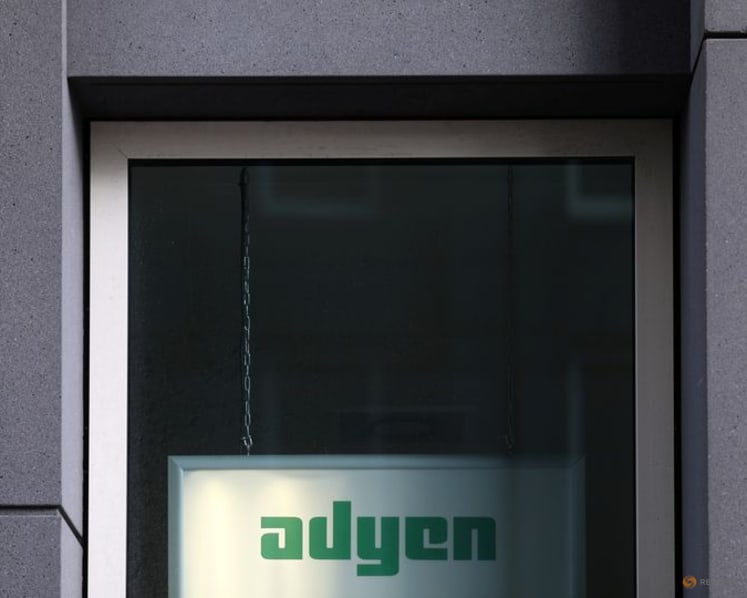 Rise of AI shopping pushes merchants to protect loyalty, Adyen says