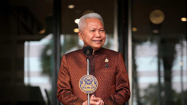 泰自豪党议员索蓬当选新一届国会下议院议长