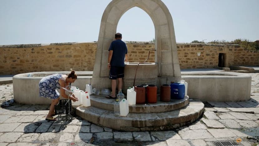 Water profiteers thrive in Sicily as drought intensifies Water profiteers thrive in Sicily as drought intensifies