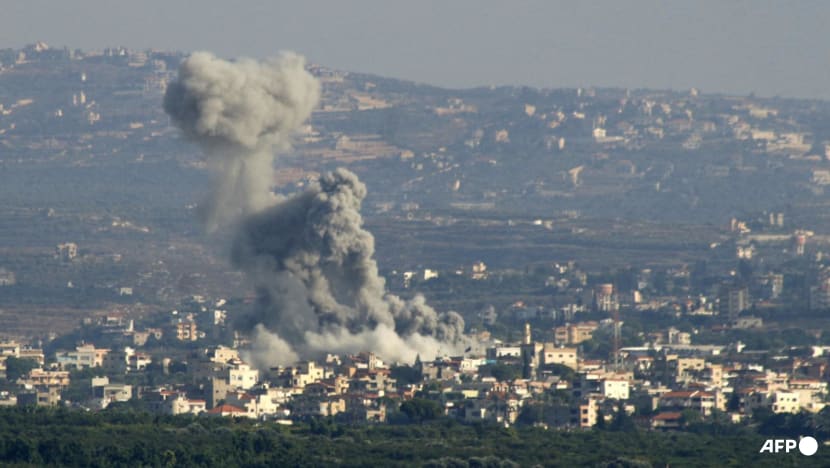 Israel strikes Yemen port, keeps up Lebanon assault Israel strikes Yemen port, keeps up Lebanon assault