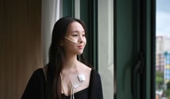 'Saya tidak ingin mati': Tak bisa sembuh dari penyakitnya, gadis 20 tahun ini tetap bermimpi jadi dokter