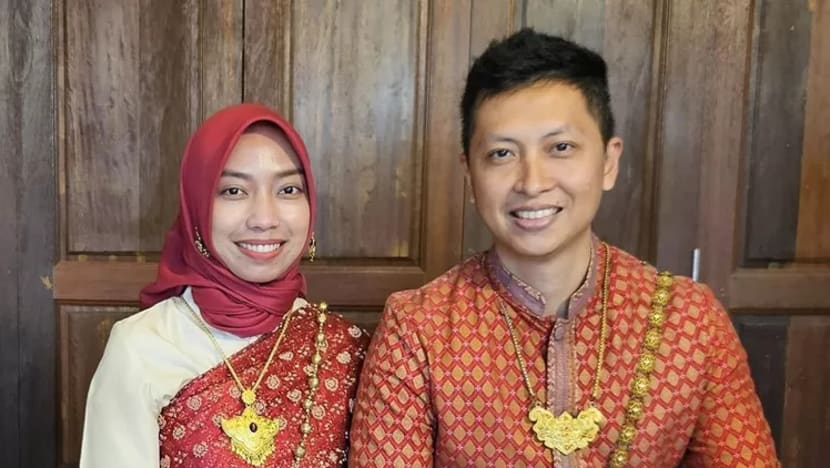 Keluarga tak terima kesimpulan bunuh diri diplomat Arya Daru Pangayunan, apa alasannya? Keluarga tak terima kesimpulan bunuh diri diplomat Arya Daru Pangayunan, apa alasannya?