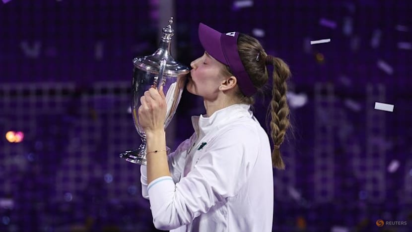 Red-hot Rybakina scorches Sabalenka for maiden WTA Finals crown