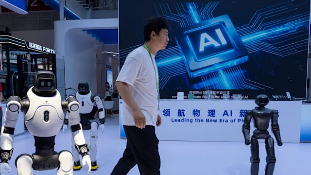 驳斥遏制中国AI论 中国外交部：恐慌对抗会扰乱全球治理