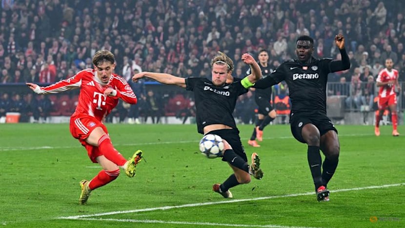 Bayern stage three-goal comeback in 12 minutes to beat Sporting 3-1