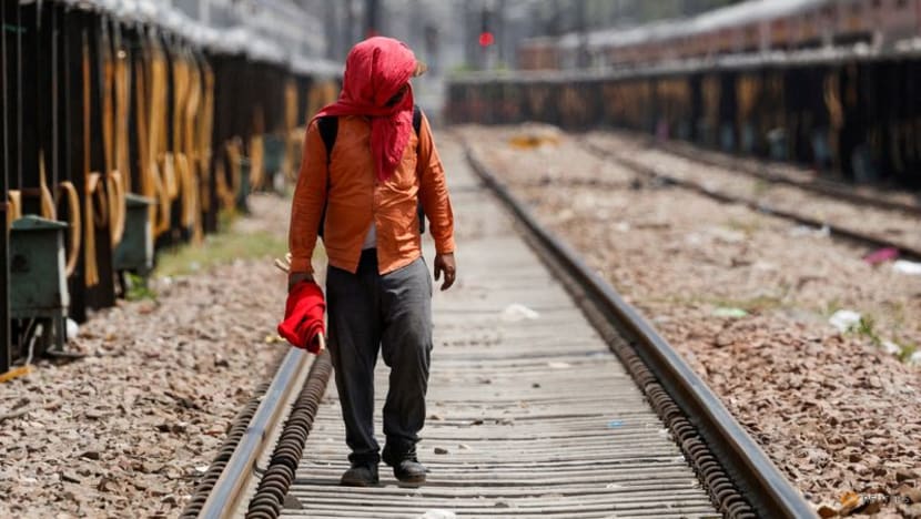 Majority of Indian districts face high heatwave risk, study shows Majority of Indian districts face high heatwave risk, study shows