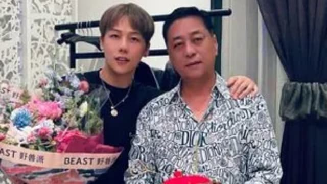 双亲半年内相继离世　中国男星哀恸“成孤儿”