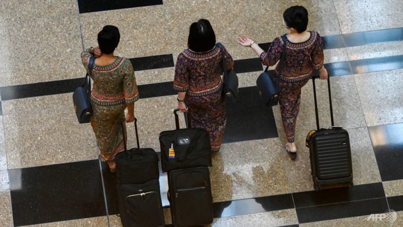 Singapore Airlines says pregnant cabin crew may choose to work temporary ground jobs Singapore Airlines says pregnant cabin crew may choose to work temporary ground jobs