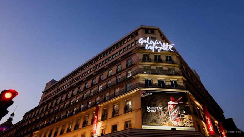 Analysis:Shein's first bricks-and-mortar shop highlights department stores' existential pain