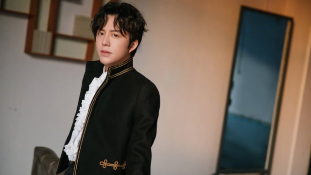 因嫖娼被封杀　李云迪晒近照获赞像木村拓哉