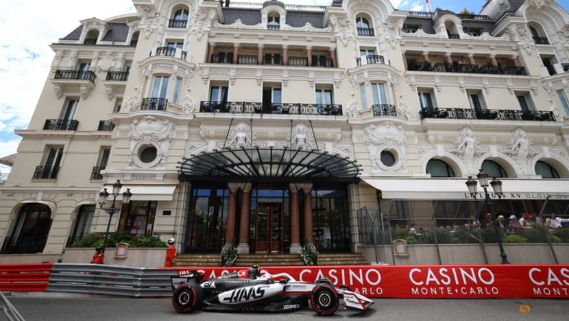 Bearman given 10-place Monaco grid penalty for red flag breach