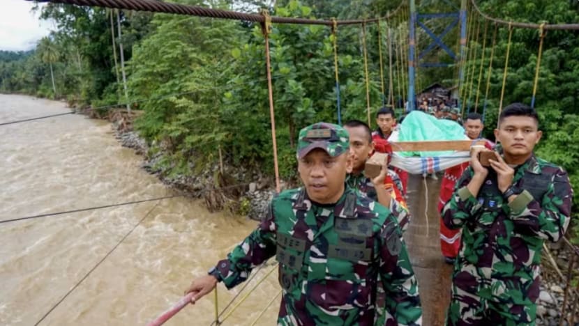 Angka korban tanah runtuh Sulawesi naik kepada 23 orang Angka korban tanah runtuh Sulawesi naik kepada 23 orang