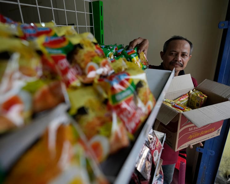 Commentary: Instant noodles have become an economic red flag