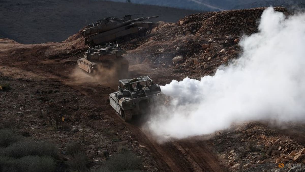Israel strikes south Lebanon after warning