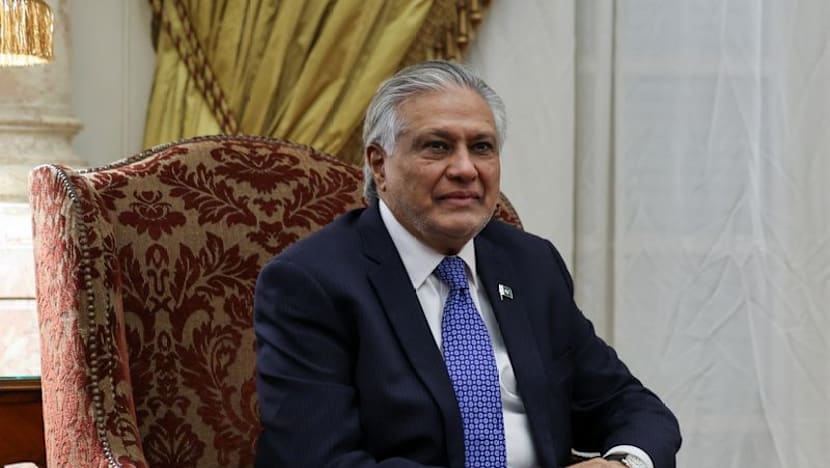 Pakistan says Mecca pact members to hold emergency talks on engaging Houthis