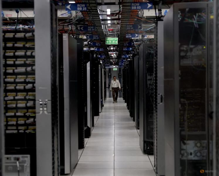 HPE lifts forecast past 2028 goals on robust AI demand, shares surge 36%