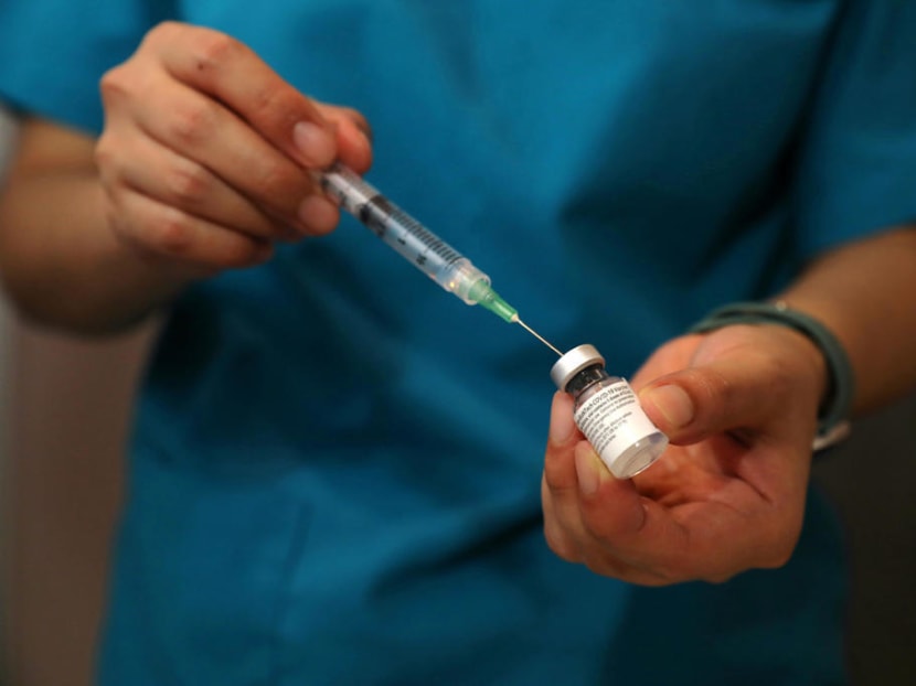 The Ministry of Health said that a teenager who had severe acute myocarditis is undergoing inpatient rehabilitation and can perform his daily living activities without assistance.