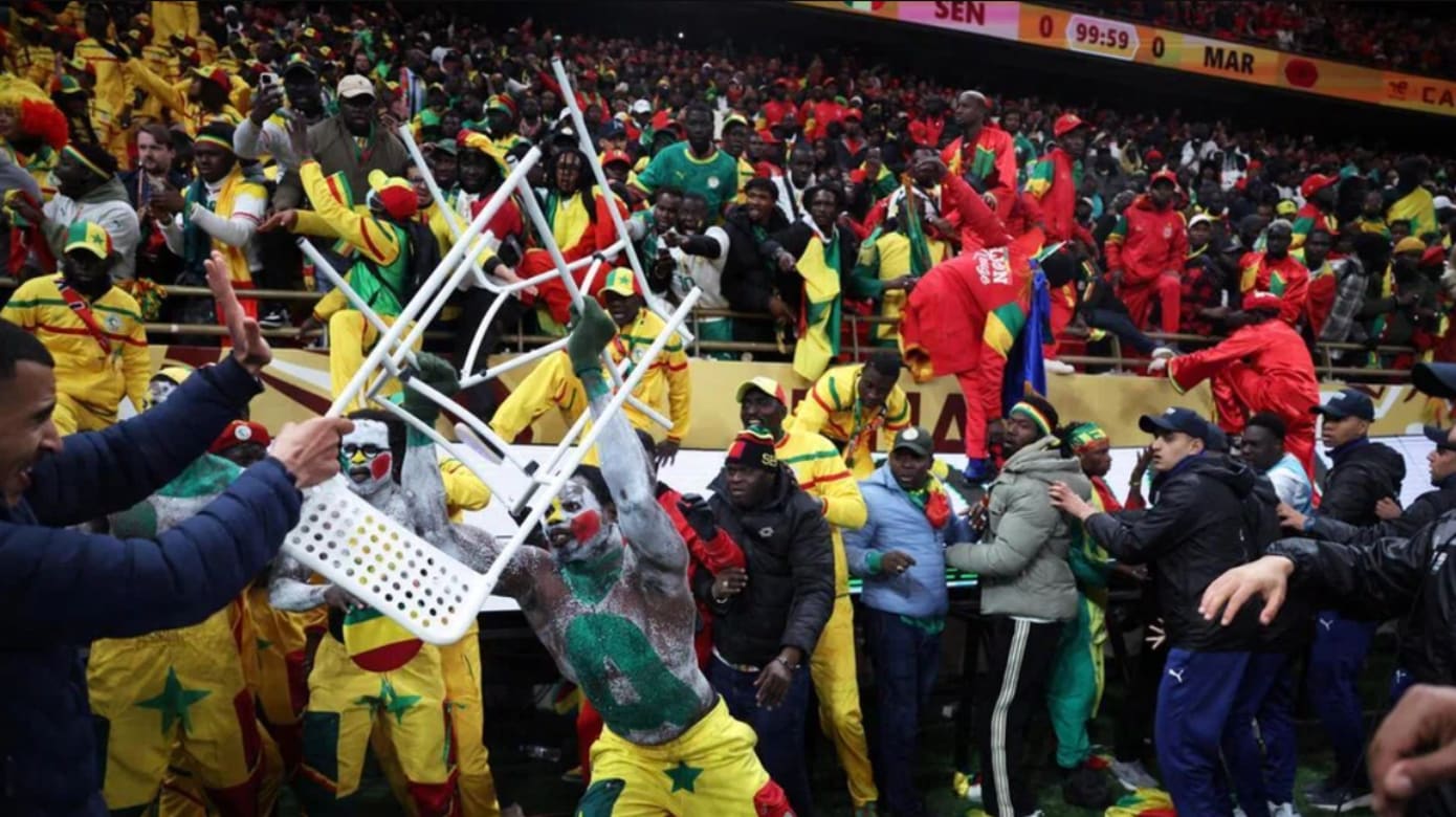 因凡蒂诺谴责塞内加尔球员及教练组行为 称暴力与退场抗议不可接受