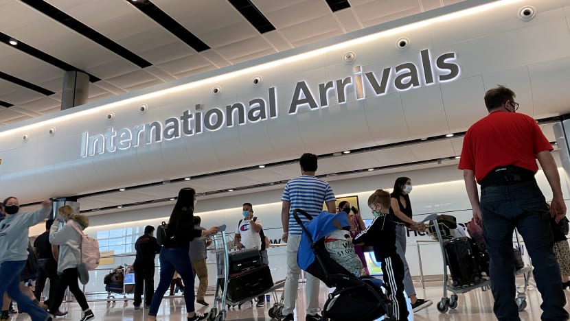 England removes Singapore and Thailand from quarantine list