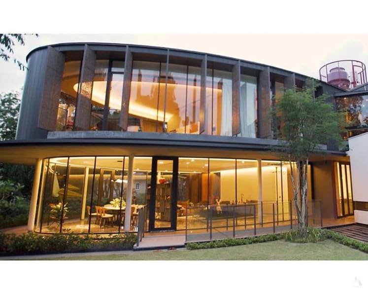 For this multigenerational family, home is an oval-shaped Good Class Bungalow