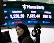 South Korea's KOSPI closes at 6-month low as chipmakers slump on AI worries