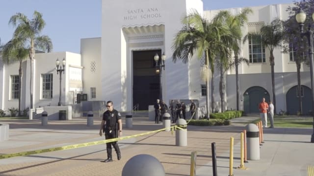 美国一所高中发生持刀伤人事件 导致一名学生死亡