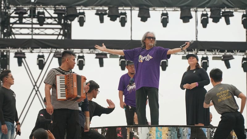 Chingay - Singapore's Largest Street Parade