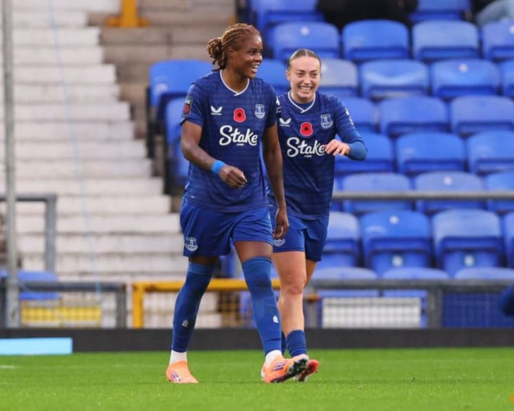 Man City women climb past Chelsea to first in WSL table