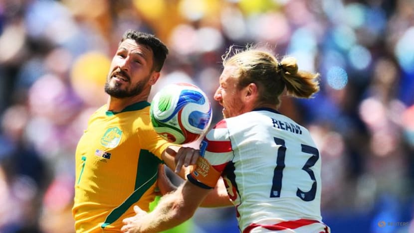 US advance to World Cup round of 32 with dominant 2-0 win over Australia
