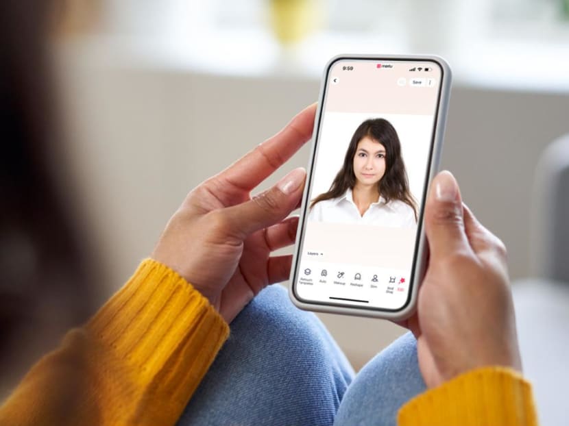 Renewing your passport? Style tips on how to take a great passport photo in a studio or on your phone