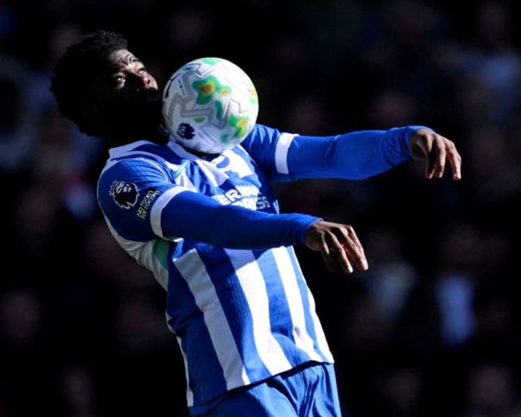 Man United sign midfielder Carlos Baleba
