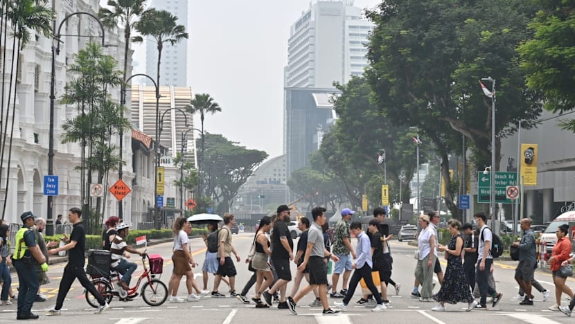 Air quality in the 'unhealthy' range across Singapore as haze persists