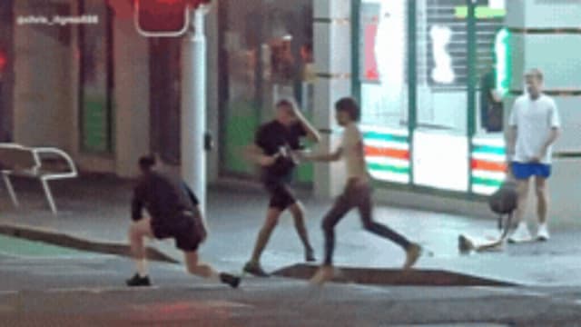 韩男悉尼街头遇袭受伤 三人围殴后逃逸