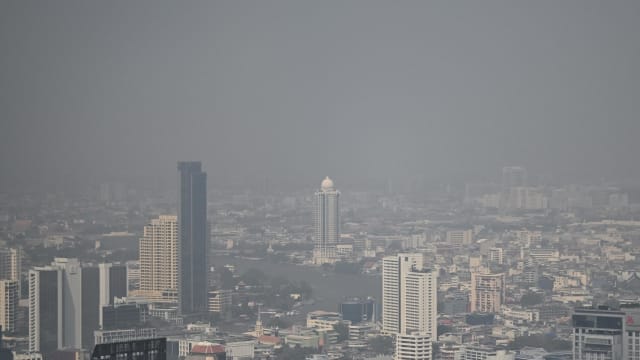 曼谷空气污染指数又飙高 泰国下令取缔烧芭农民