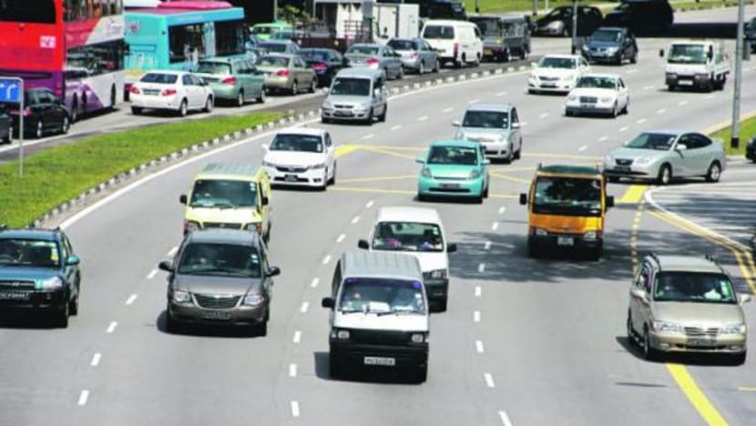 Premium COE bagi kereta kecil jatuh paling banyak dalam bidaan terkini