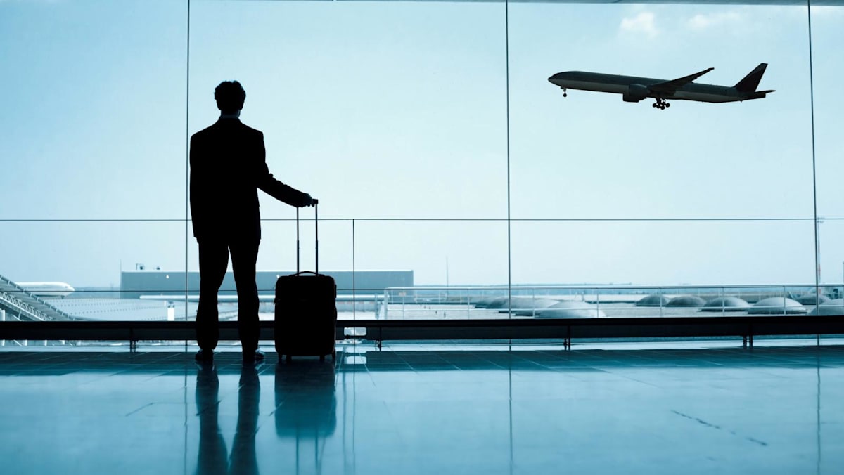 Canadian man posed as a pilot and flight attendant to get hundreds of free flights, authorities say