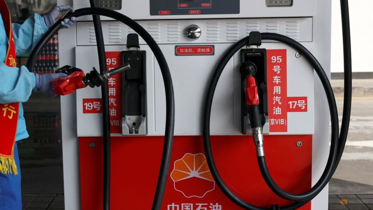 PetroChina first-half earnings story withdrawn
