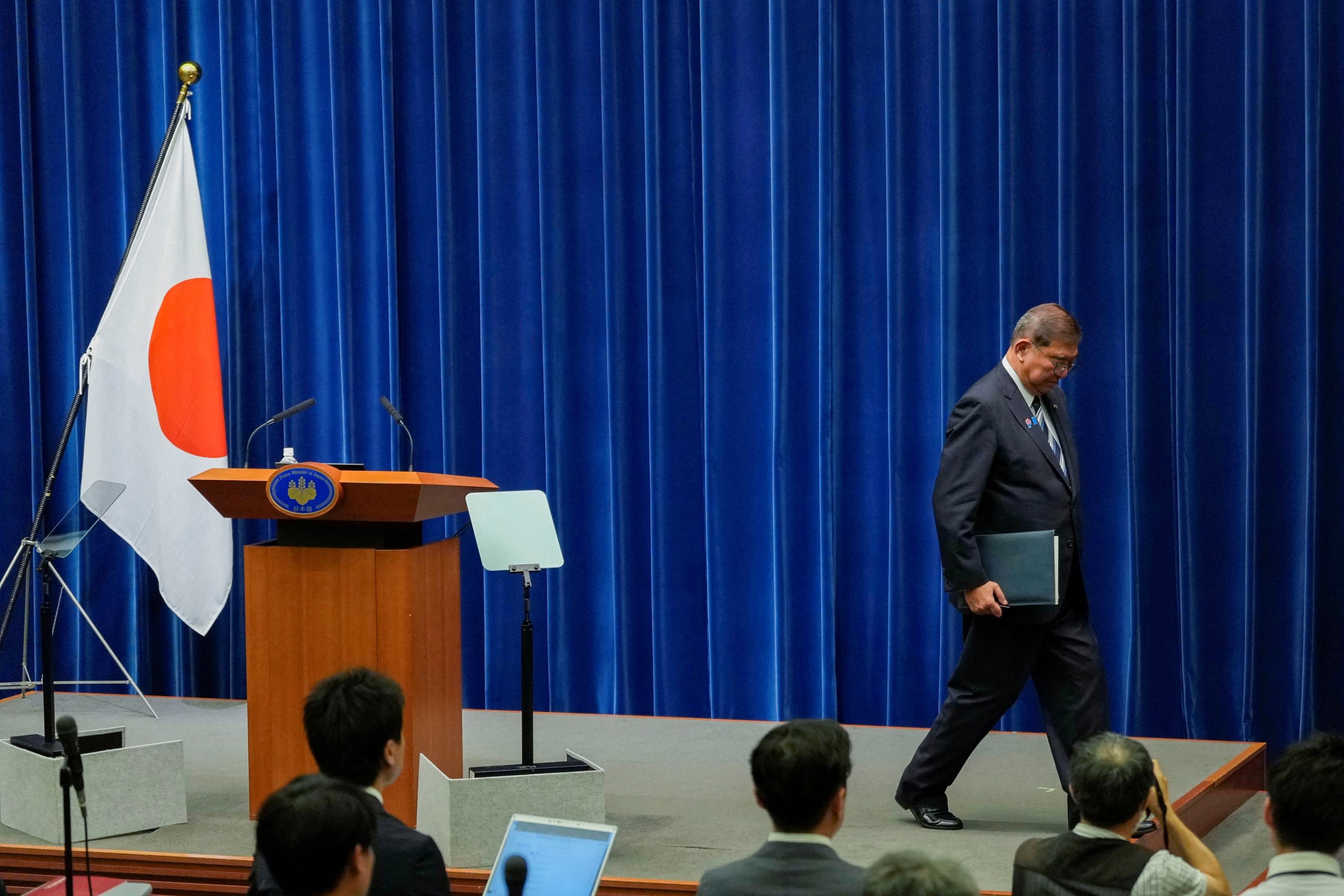 日本首相石破茂正式宣布辞职- 8world