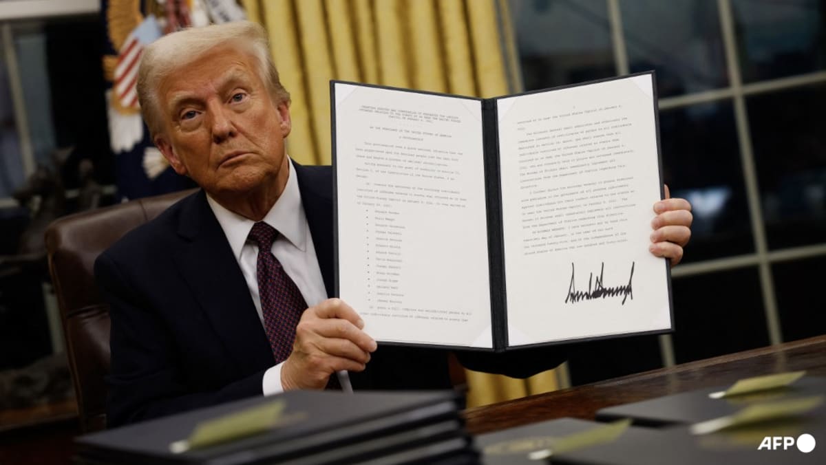 After taking office, Trump pardons Jan 6 rioters, signs sweeping orders on immigration and energy After taking office, Trump pardons Jan 6 rioters, signs sweeping orders on immigration and energy