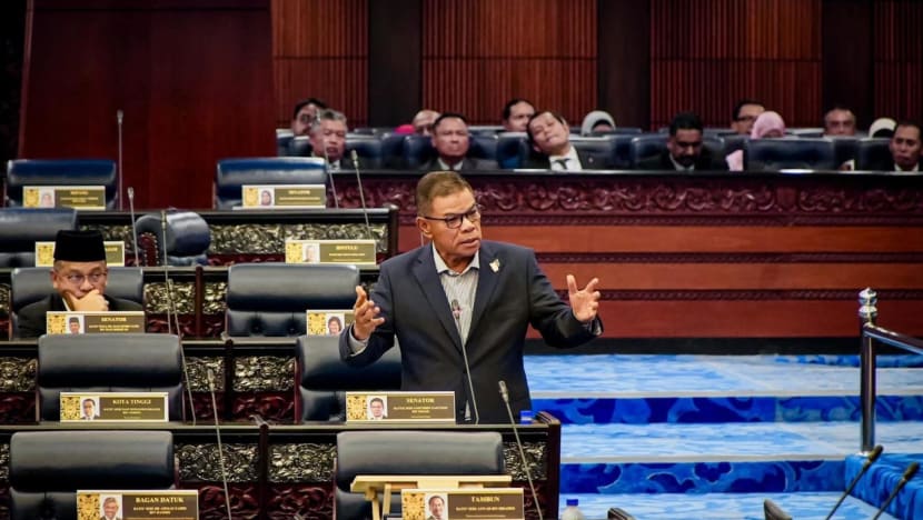 Malaysia police disband group involving 12-year-old girl and 4 friends who sell their explicit photos online Malaysia police disband group involving 12-year-old girl and 4 friends who sell their explicit photos online