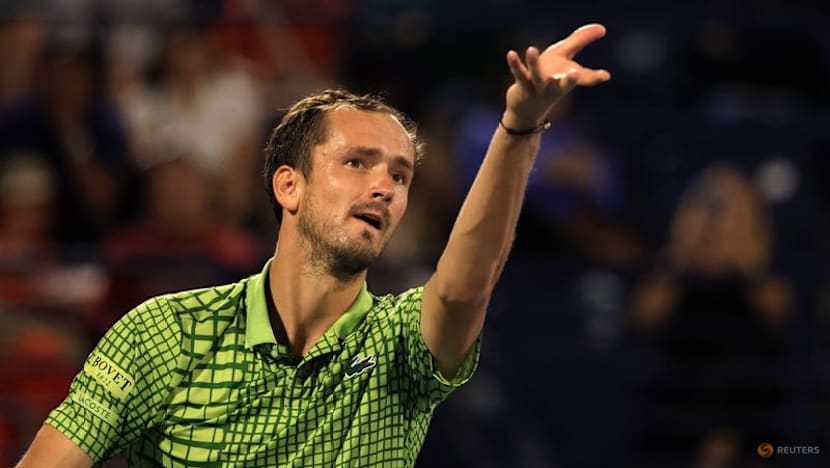 Medvedev to face Griekspoor in bid for second Dubai title