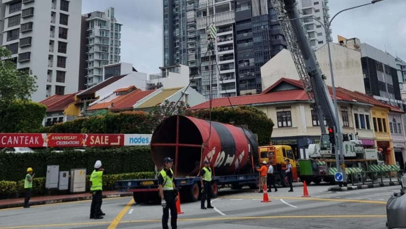 Related article image