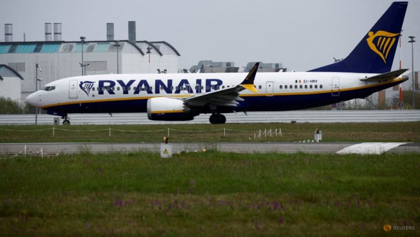Ryanair adds to share buyback plans after delivery delays boost cash Ryanair adds to share buyback plans after delivery delays boost cash