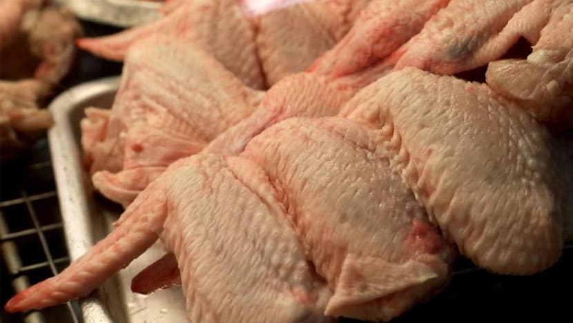 M'sia halting chicken exports: Staff at S'pore suppliers put on leave as some wet market stalls shut for now