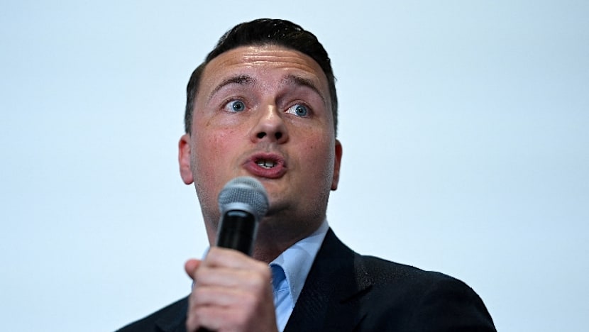 UK's ex-health minister Streeting says will run to replace PM Keir Starmer